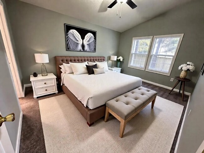 Photo - 4300 Mantua Way