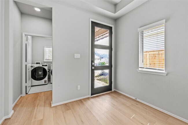 Photo - 8535 Mae James Trl