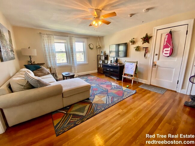 Photo - 4907 Washington St Unidad 3R