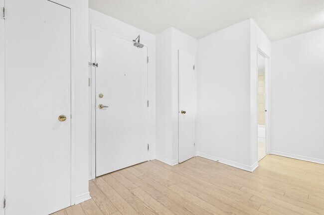 Photo - 115 Hillcrest Ave