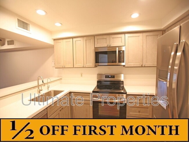 Building Photo - 2201 W Union Hills Dr Unit 103