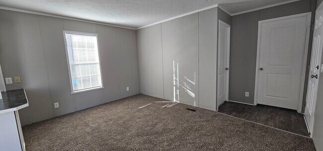 Photo - 229 Magnolia Pl