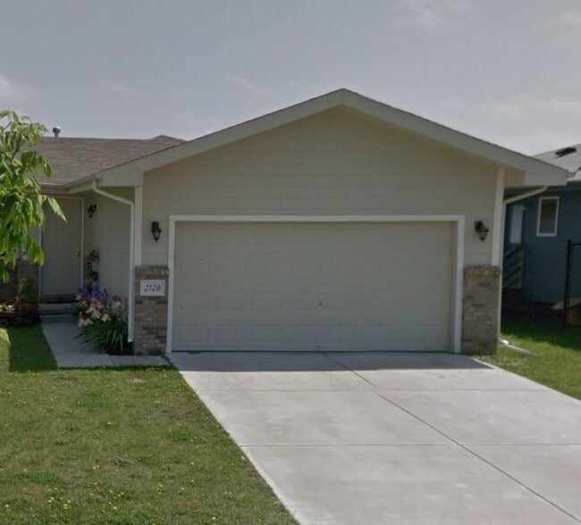 Building Photo - 2126 NW 55th St Rental