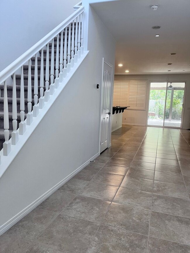 4040 Obsidian Rd