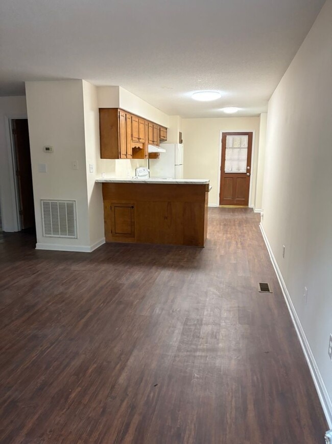 Photo - 2401 Sawmill Rd Unit 2405