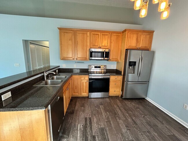Photo - 2612 Oakmont Dr