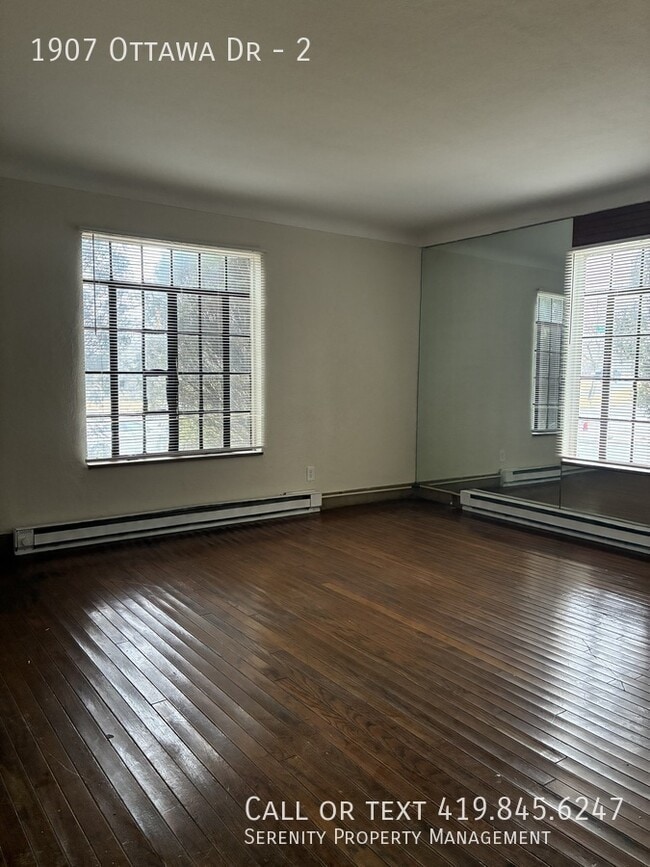 Photo - 1907 Ottawa Dr Unit 2