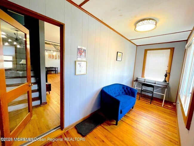 Photo - 137 Oakland St