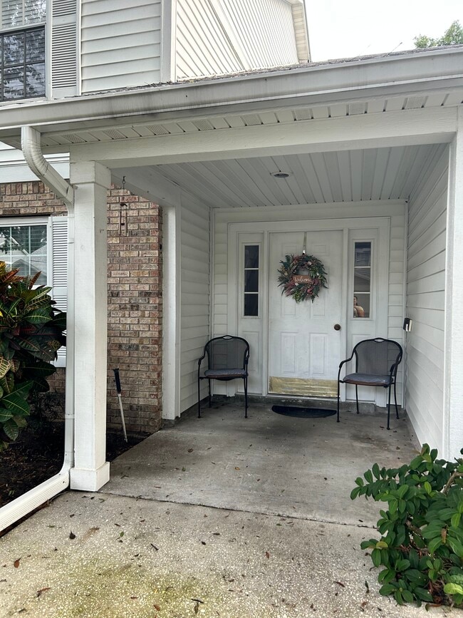 Photo - 5266 Whitstable Way Unit 5