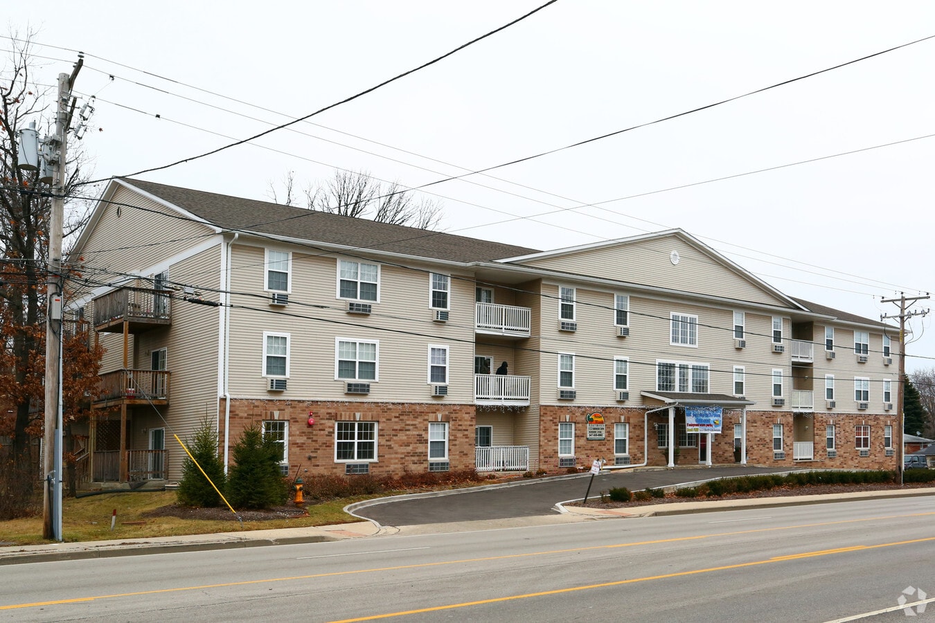 Sunset Woods Apartments - Sunset Woods Apartments