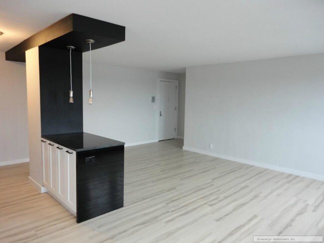 Photo - St. Nicholas Tower