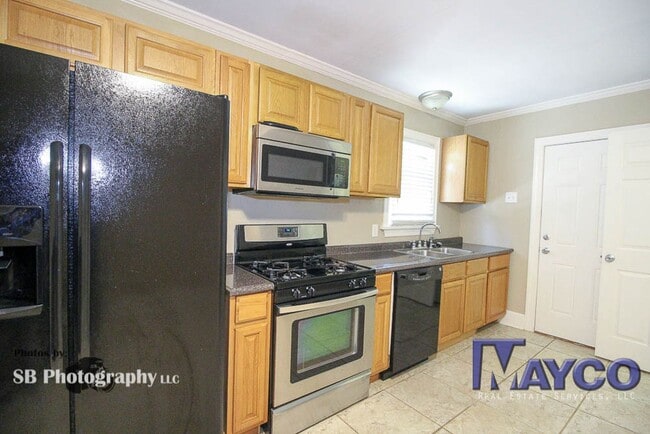 Photo - 656 Kirby Pl Unit 658