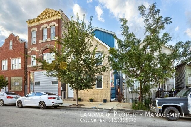 Photo - 2038 W 21st St Apartment Unit ga