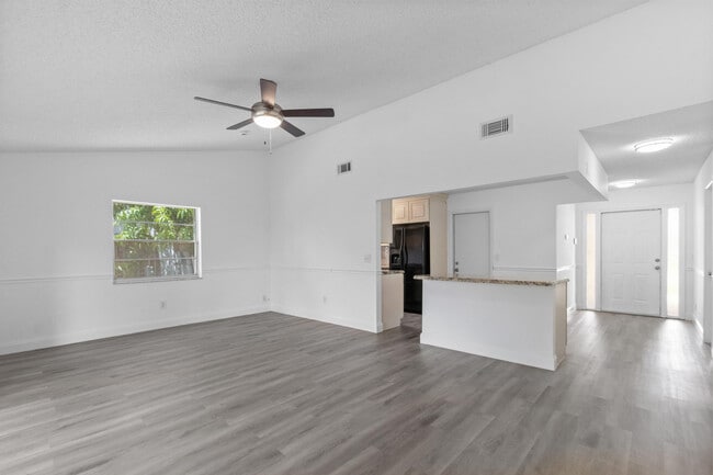 Photo - 23089 SW 55th Ave