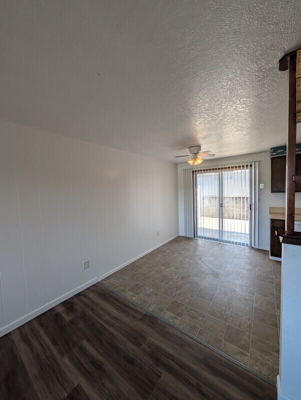 Photo - 2953 W Lorraine Ave