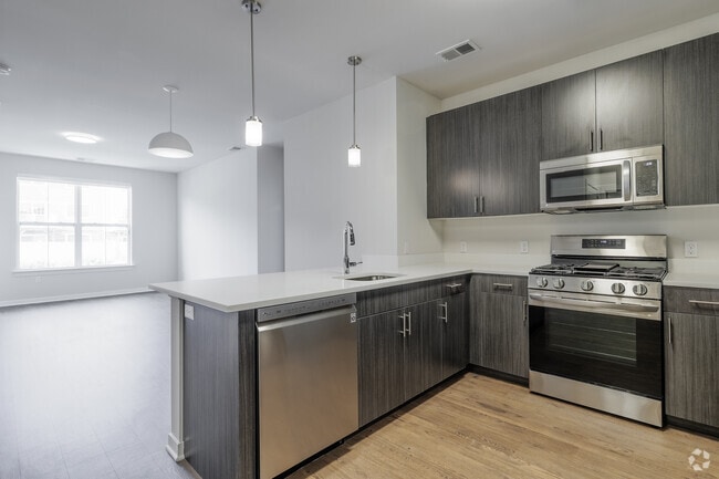 2BR, 2BA - 1,153SF - Kitchen