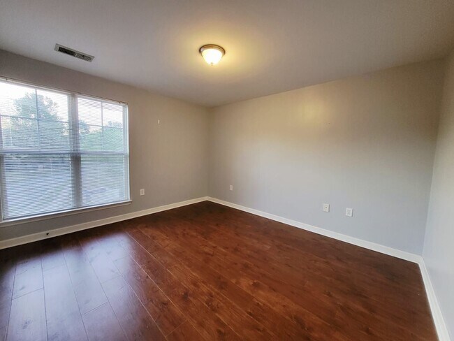 339 Westbend Dr