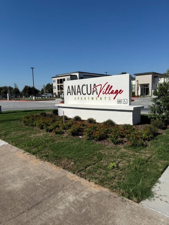 Anacua Village