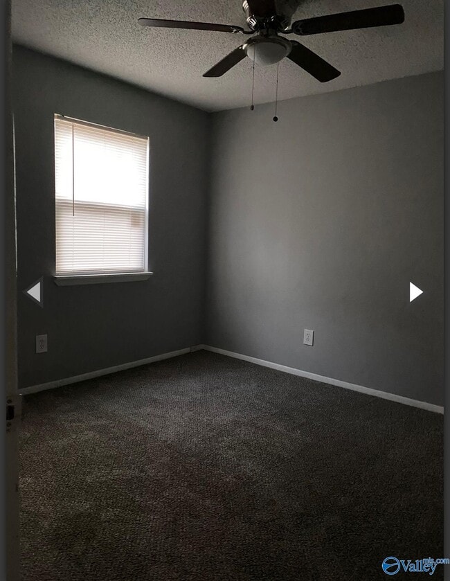 Photo - 3621 N Crestview Dr NW Unit 2