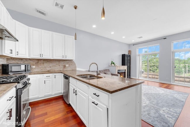 Photo - 5614 N Jersey Ave Unit 3
