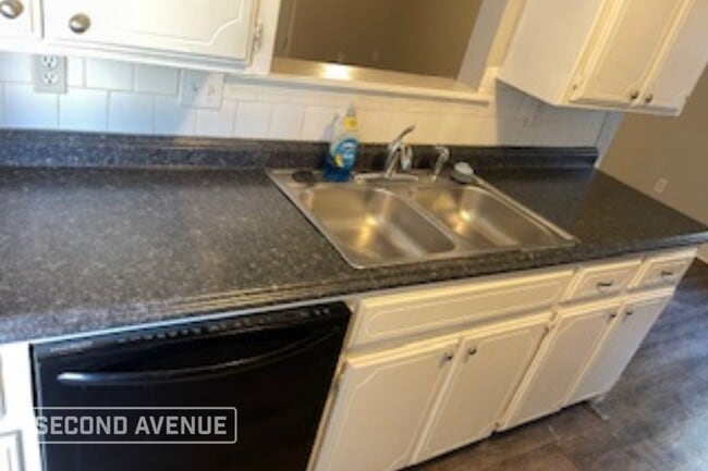 Photo - 200 NW 88th St