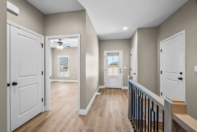 Photo - 84 E Autumn Leaf Dr