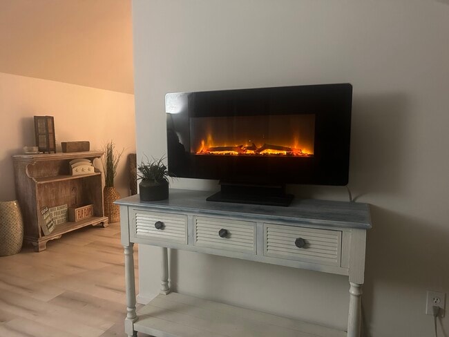 Photo - 850 Elrod Ave Unit Loft