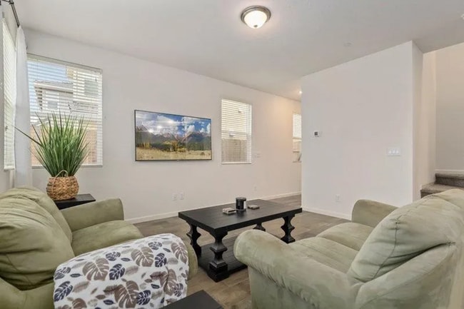 Photo - 736 N Bliss Ln