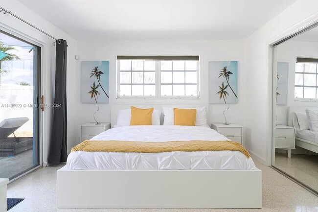 Photo - 5941 NE 21st Ln