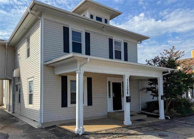 Photo - 1120 NW 51st St Unit 1