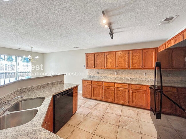 Photo - 1649 Central Trails Dr