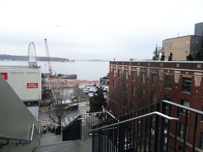 Photo - Adorable One Bedroom Seattle Condo in Unbeatable Location - Walk to Pike Place Market! Unidad 610