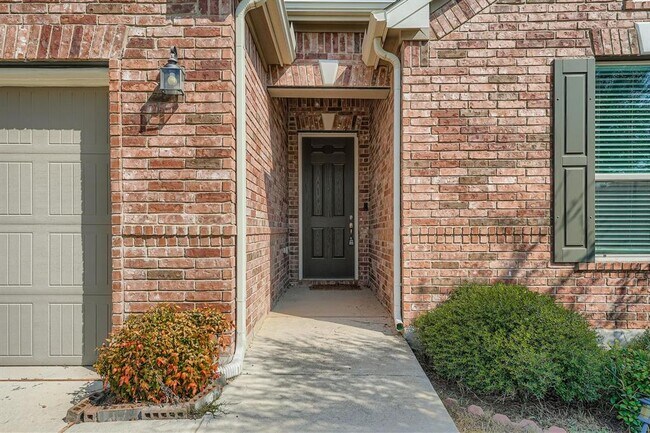 Photo - 7904 Nightwing Rd