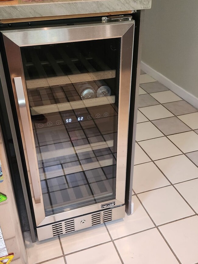 Photo - Updated 3 Bedroom (4th non-conforming), 23...