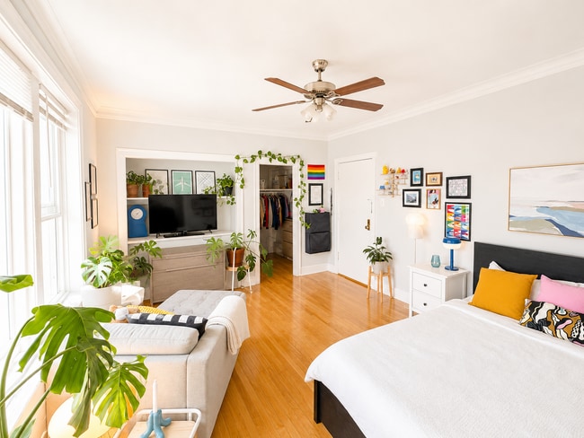 Photo - 1635 W Morse Ave Unit 308