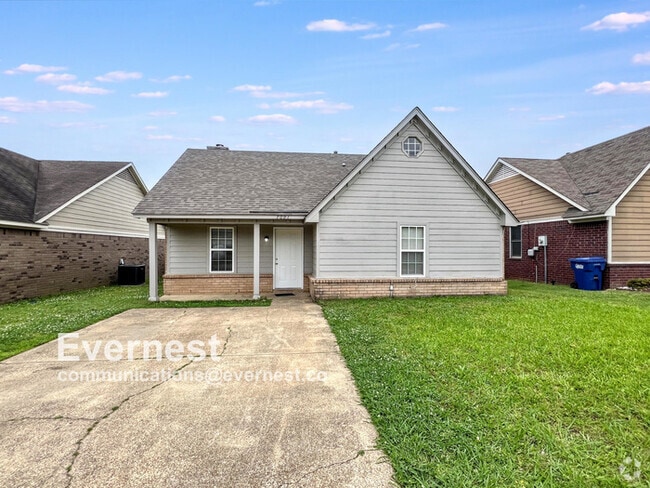 Building Photo - 7091 Foxhall Dr Rental