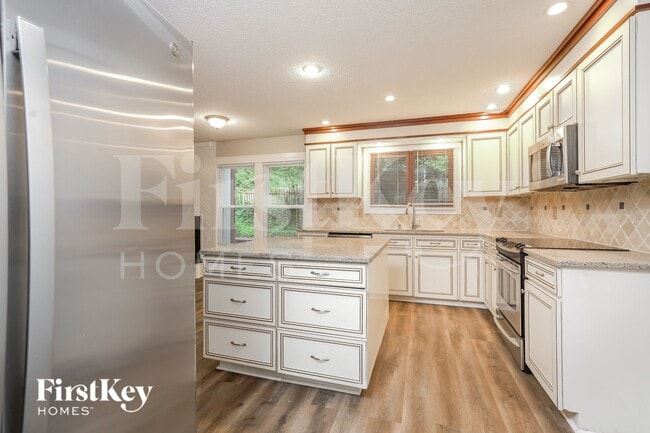Photo - 8832 Belhaven Ct