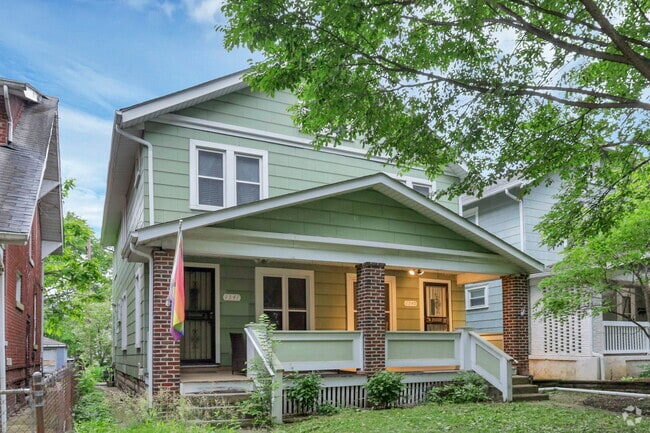 Building Photo - 1349 N 6th St Rental
