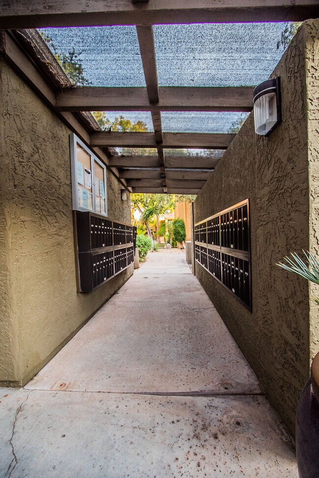 Photo - Upgraded Condo near Oldtown