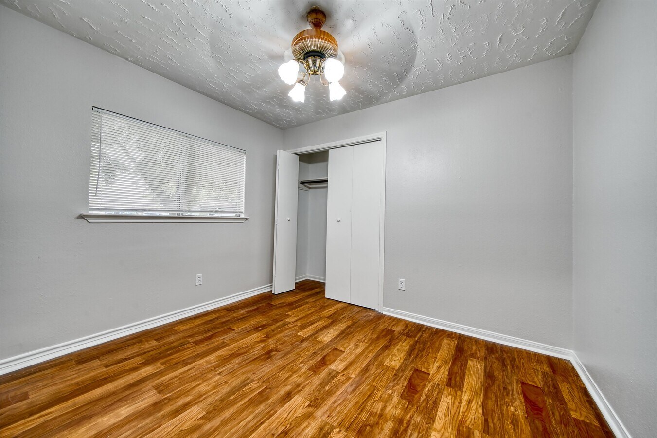 Photo - 2014 Powder Mist Ln