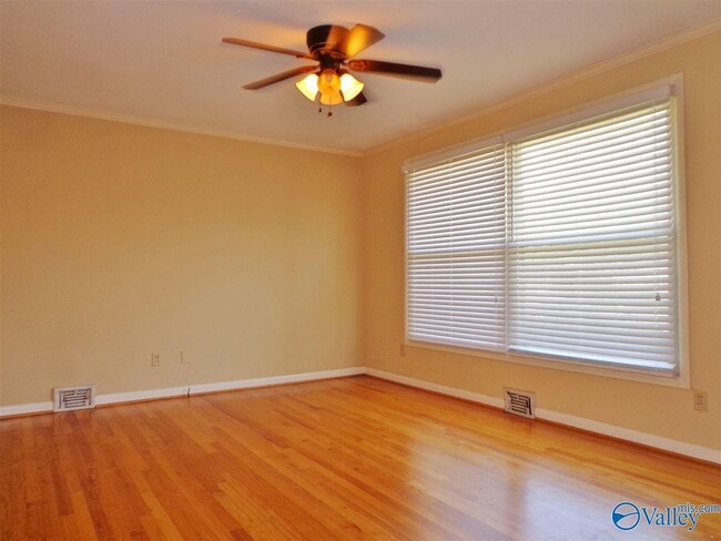 Photo - 7705 Holland Dr SW