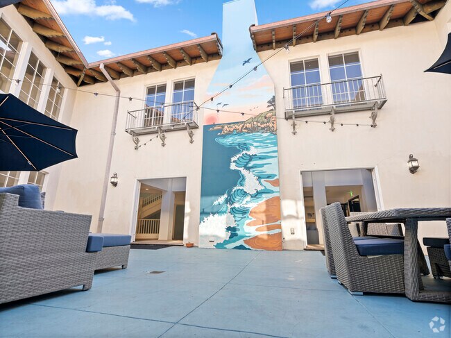 Outdoor Courtyard