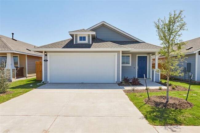 Photo - 303 Trailside Ln