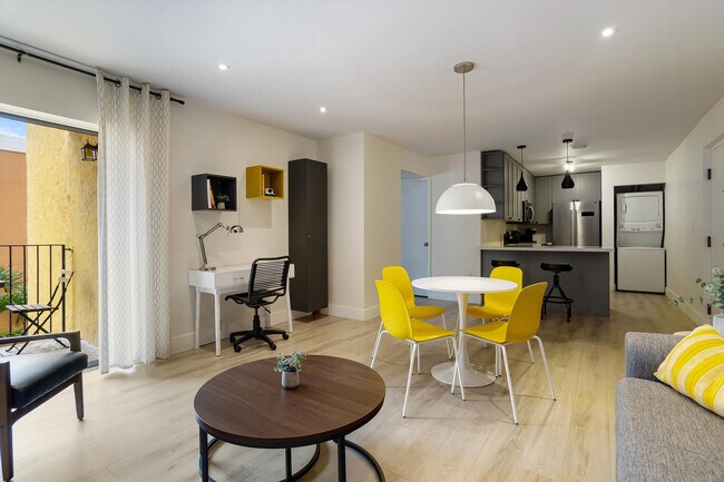 Work Space - 2727 NW 17th Ter Unit MIAMI RIVER CHIC