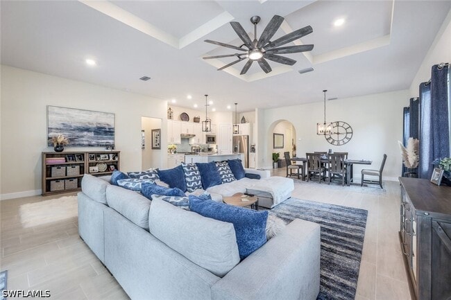 19200 Aqua Shore Dr