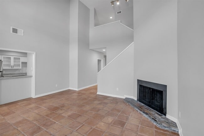 Photo - 7655 S Braeswood Blvd Unit 31