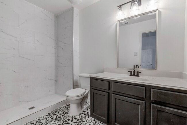 Building Photo - 22406 Miramar Crest Dr