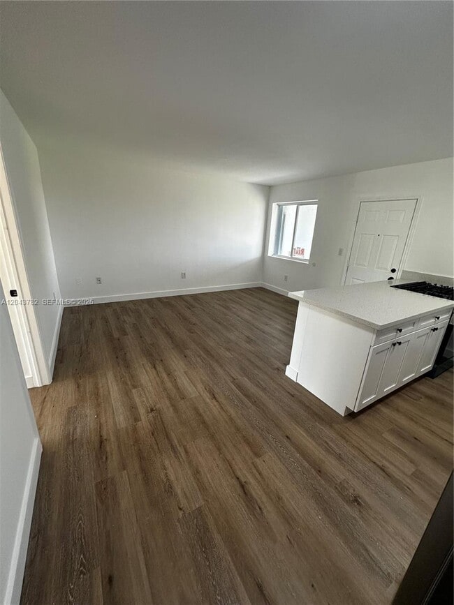 Photo - 1255 W 49th Pl Unit E205