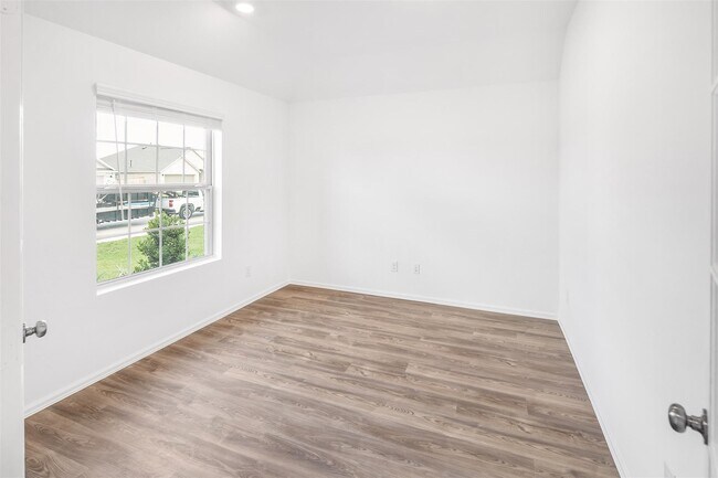 Photo - 5508 Knox Lndg Dr