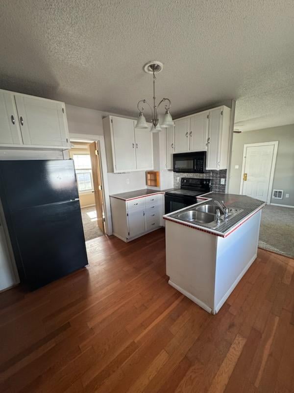 Photo - 534 E 14th St